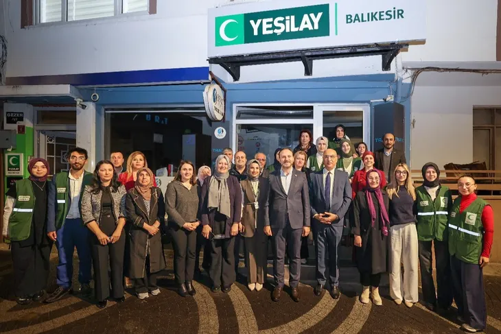 Yeşilay Genel Başkanı YEDAM’ları ziyaret etti